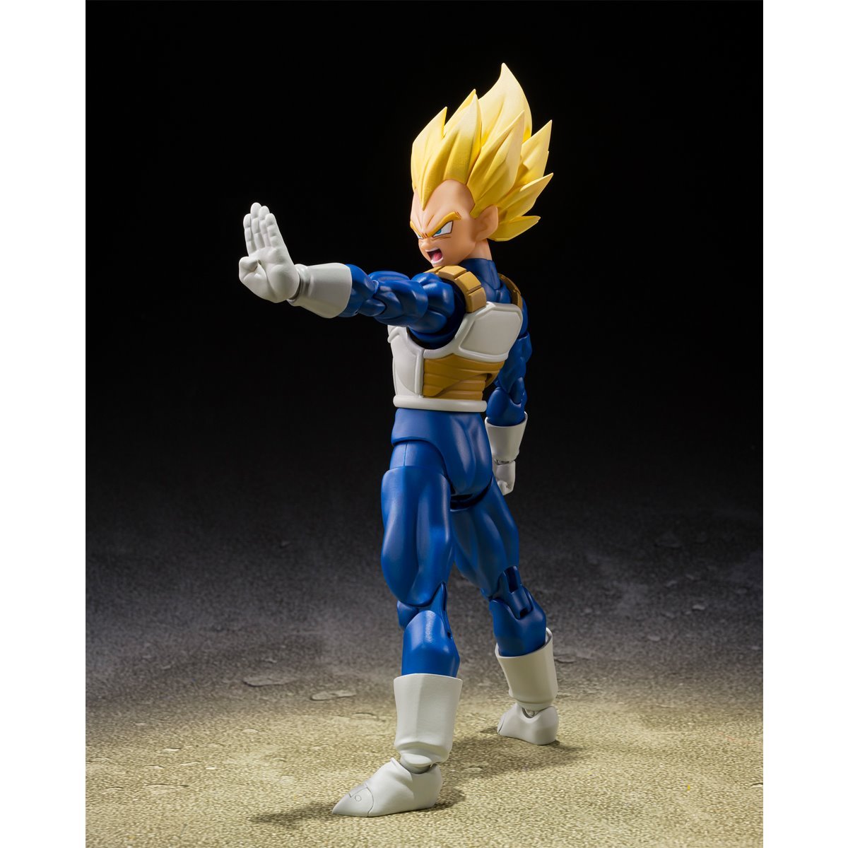 Dragon Ball Z Super Saiyan Vegeta Dangerous Pride S.H.Figuarts Action Figure