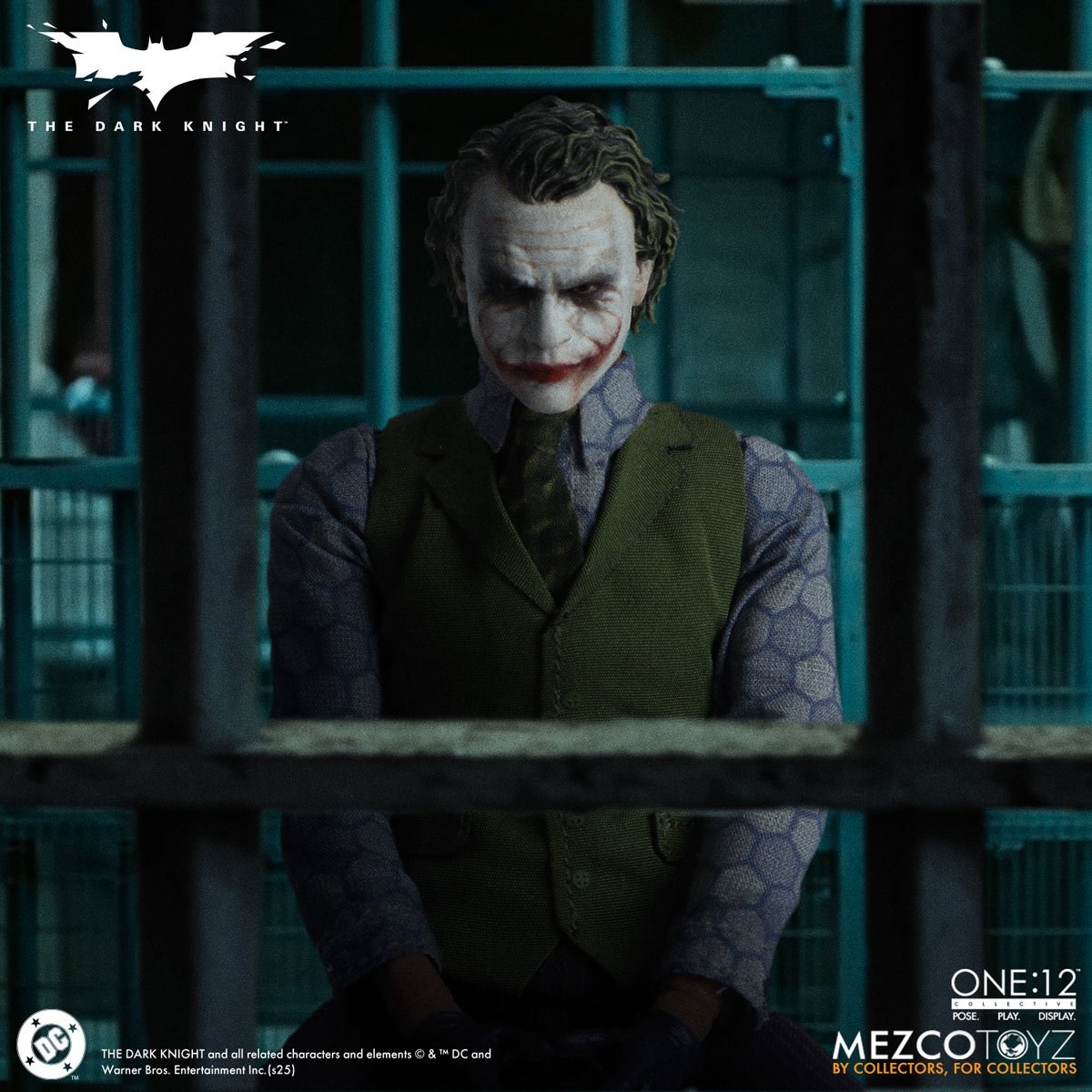 Mezco The Dark Knight Joker One:12 Collective Action Figure