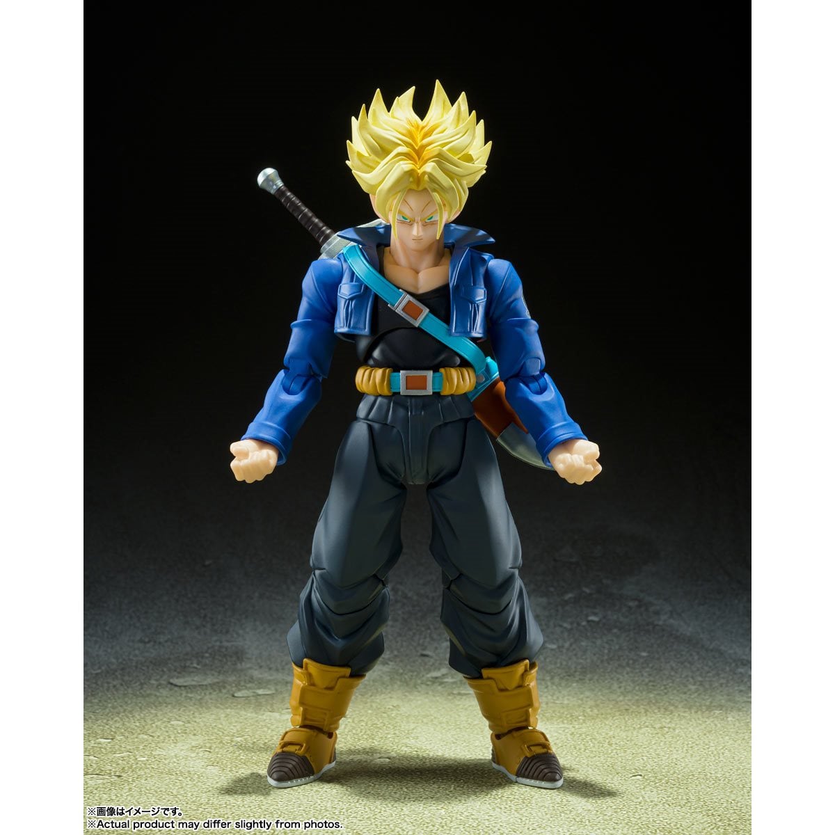 S.H.Figuarts Dragon Ball Z Super Saiyan Trunks The Boy from the Future Action Figure