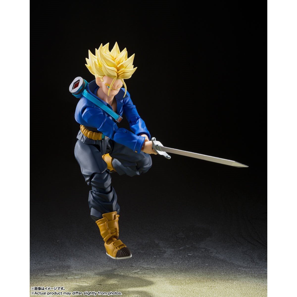 S.H.Figuarts Dragon Ball Z Super Saiyan Trunks The Boy from the Future Action Figure