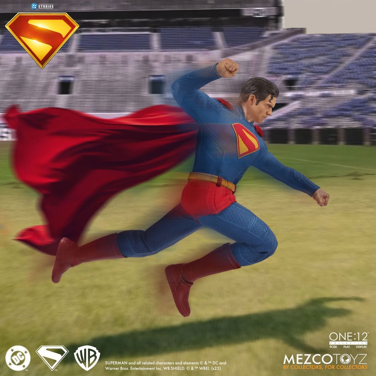 Mezco Superman (2025) One:12 Collective Action Figure