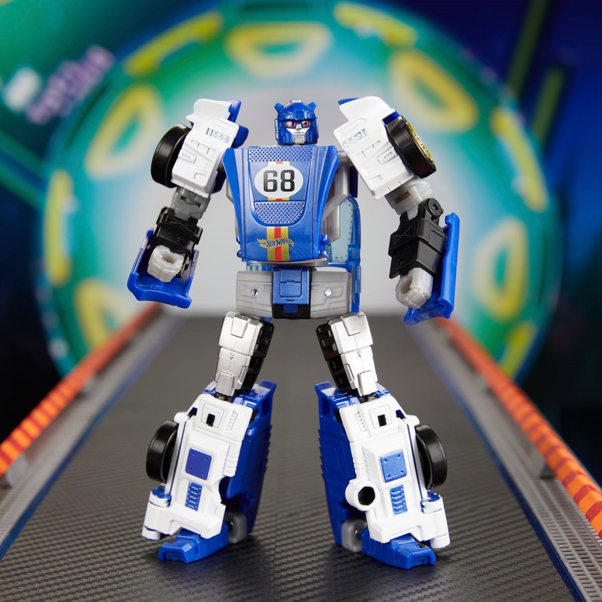 Transformers x Hot Wheels Collaborative El Segundo Coupe 5-Inch Figure