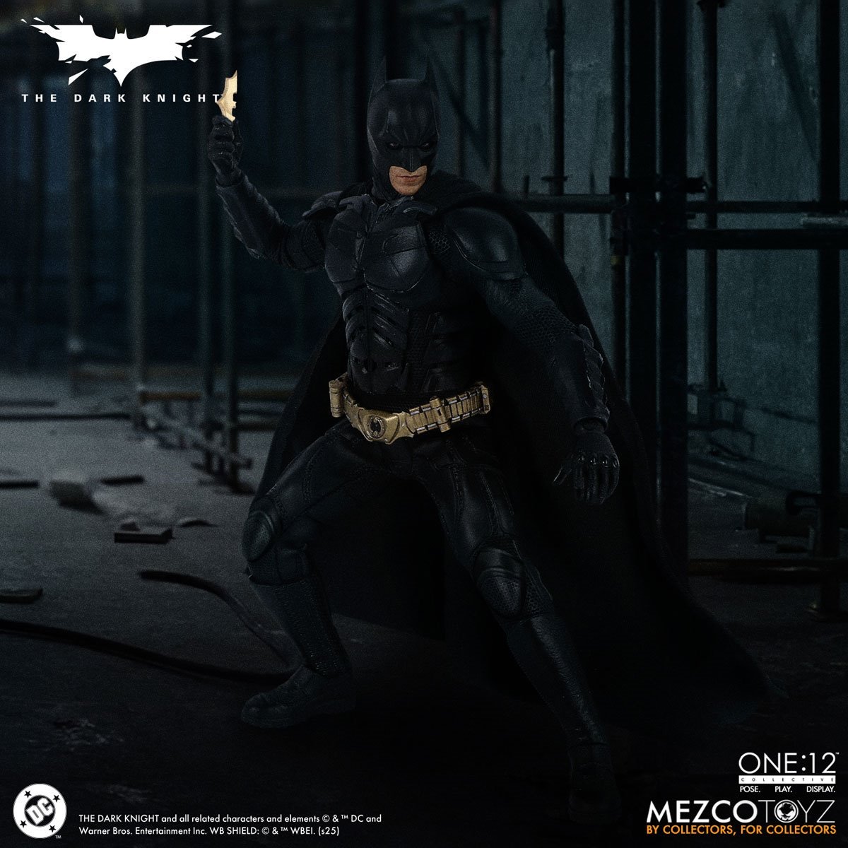 Mezco The Dark Knight Batman One:12 Collective Action Figure