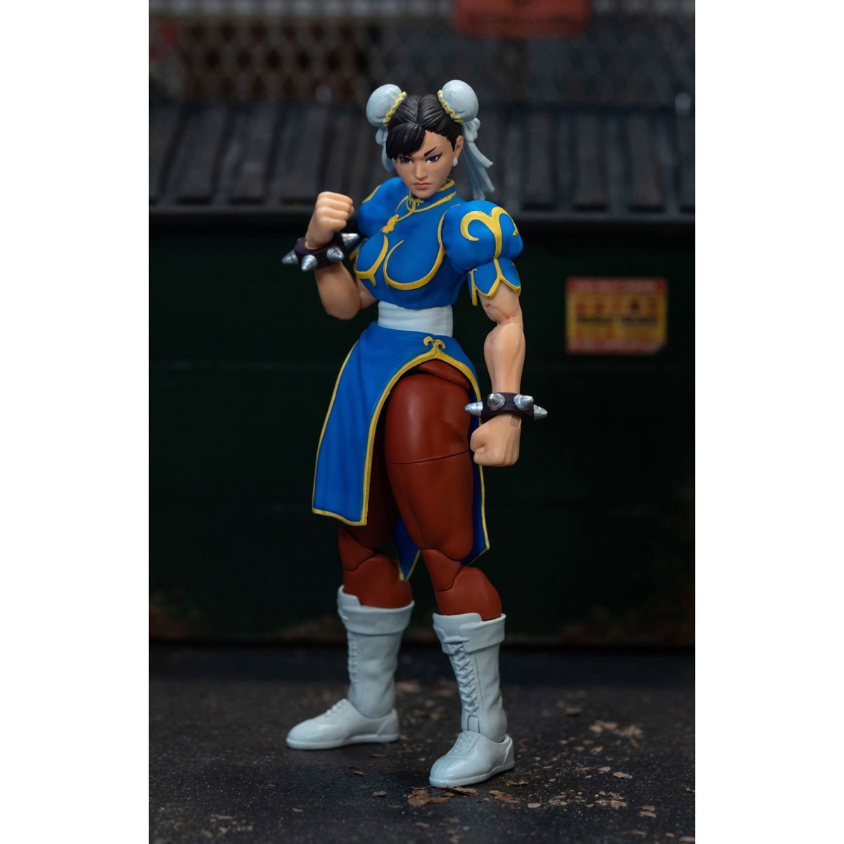 Jada Toys Ultra Street Fighter II Chun-Li 6-Inch Scale Action Figure