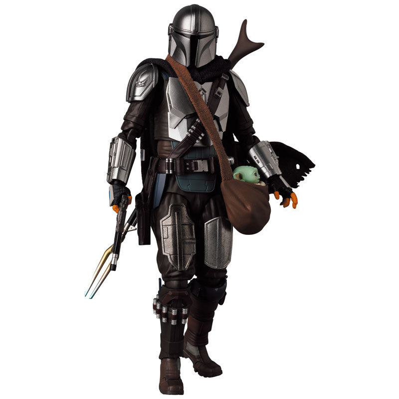 Mafex No.200 The Mandalorian and Grogu Action Figure (Version 2.0)