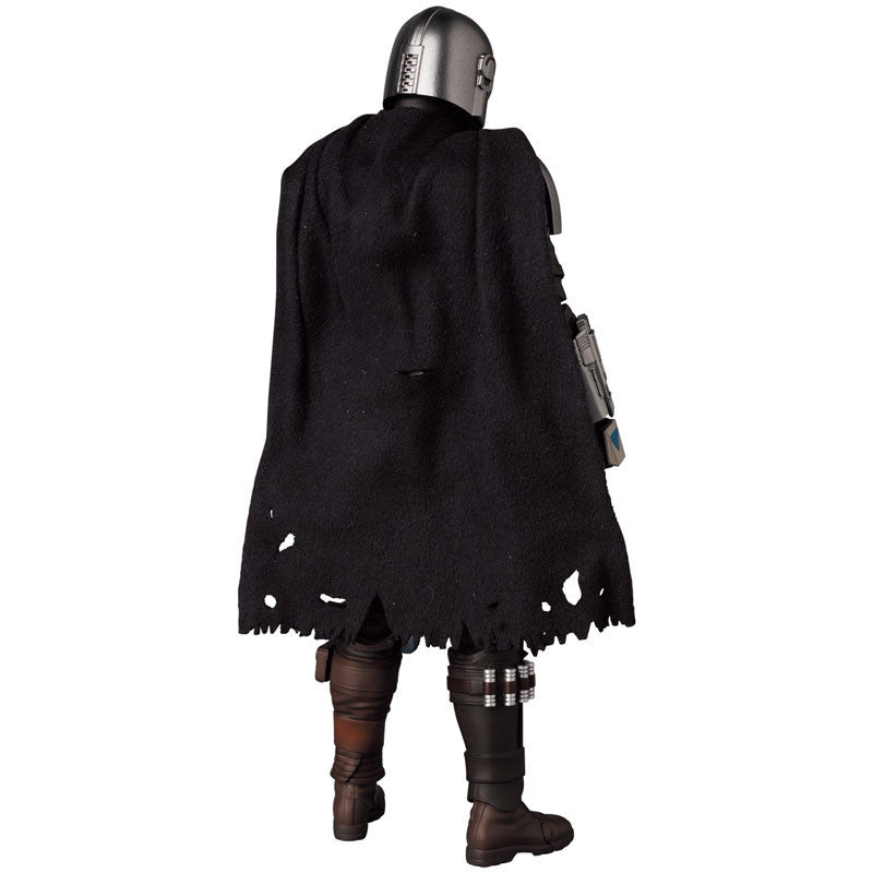 Mafex No.200 The Mandalorian and Grogu Action Figure (Version 2.0)